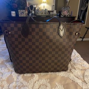 AUTHENTIC Louis Vuitton Damier Neverfull MM